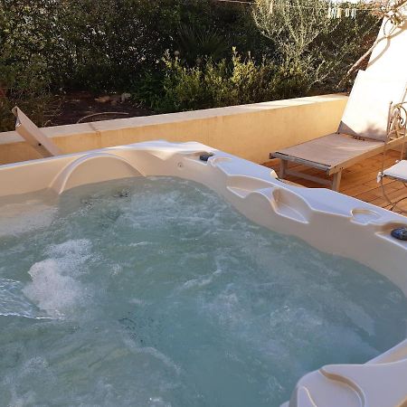 T2 Renove 100M Plage Avec Spa Privatif Entre Calvi Et Ile Rousse Lumio  Dış mekan fotoğraf